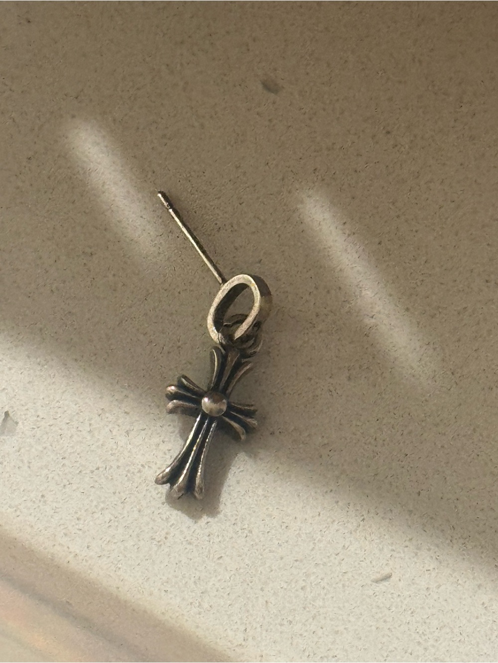 Chrome heart single earring